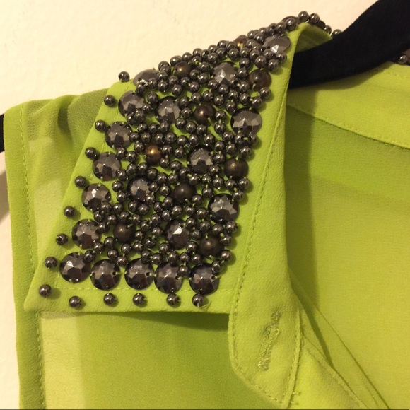 Cold Shoulder Sheer Button Up Top - Picture 3 of 6